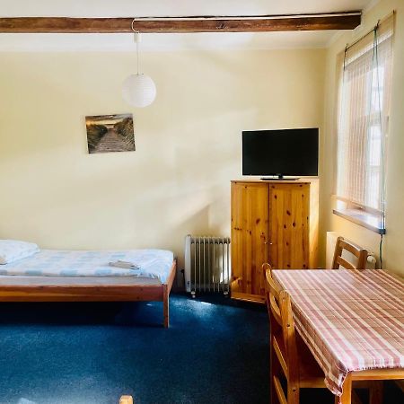 Express Guest House クライペダ エクステリア 写真