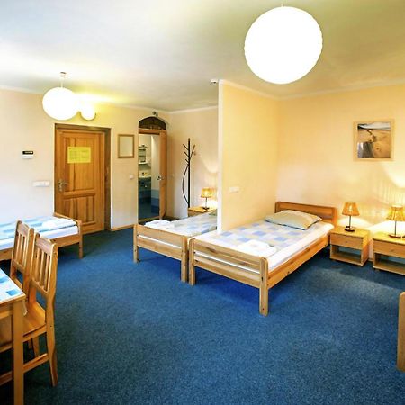 Express Guest House クライペダ エクステリア 写真