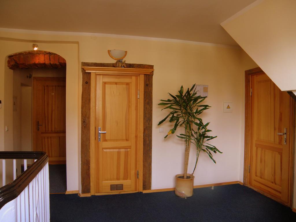Express Guest House クライペダ エクステリア 写真