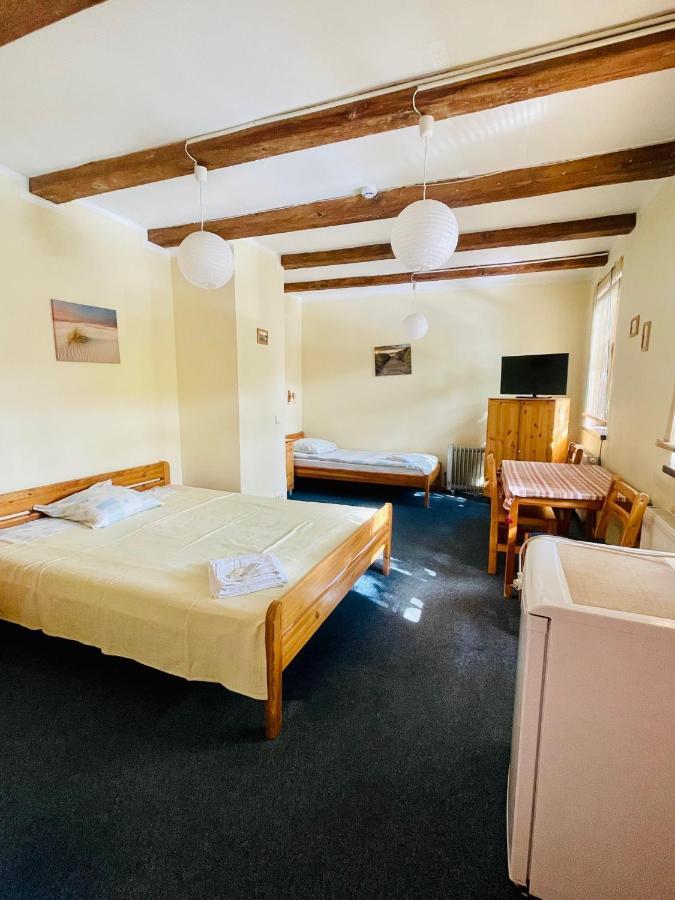 Express Guest House クライペダ エクステリア 写真