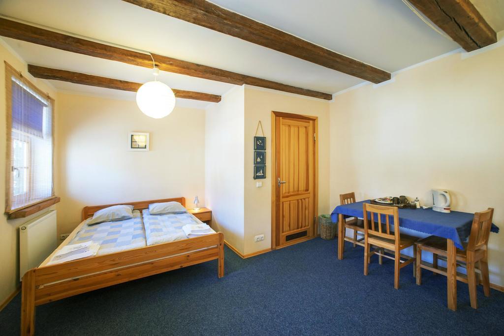 Express Guest House クライペダ エクステリア 写真