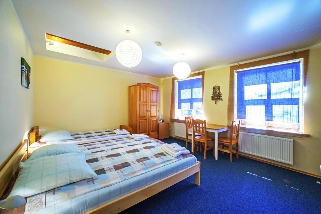 Express Guest House クライペダ エクステリア 写真