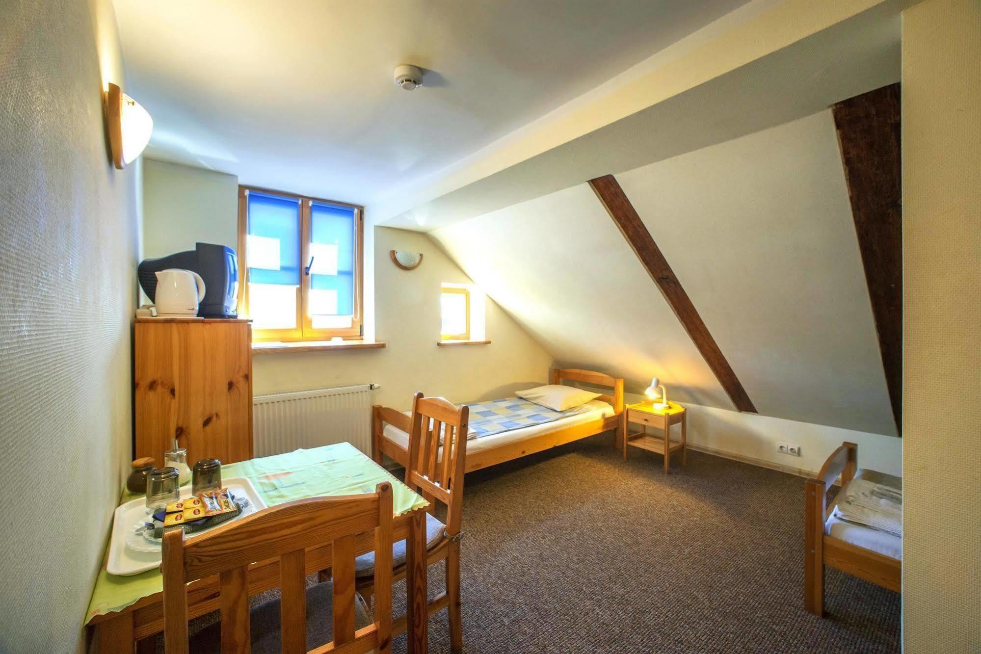 Express Guest House クライペダ エクステリア 写真