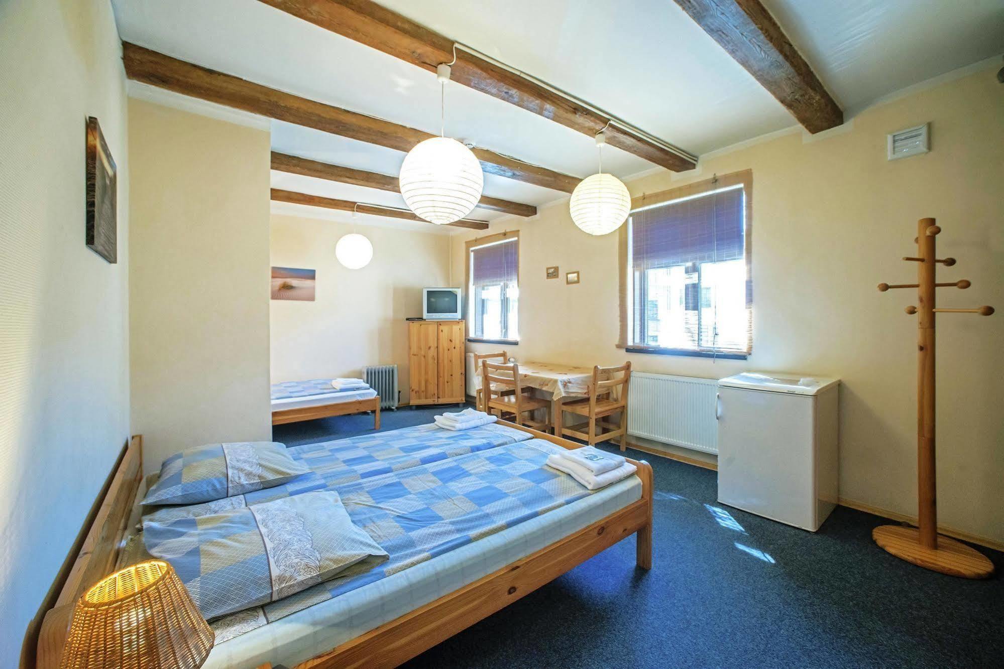 Express Guest House クライペダ エクステリア 写真